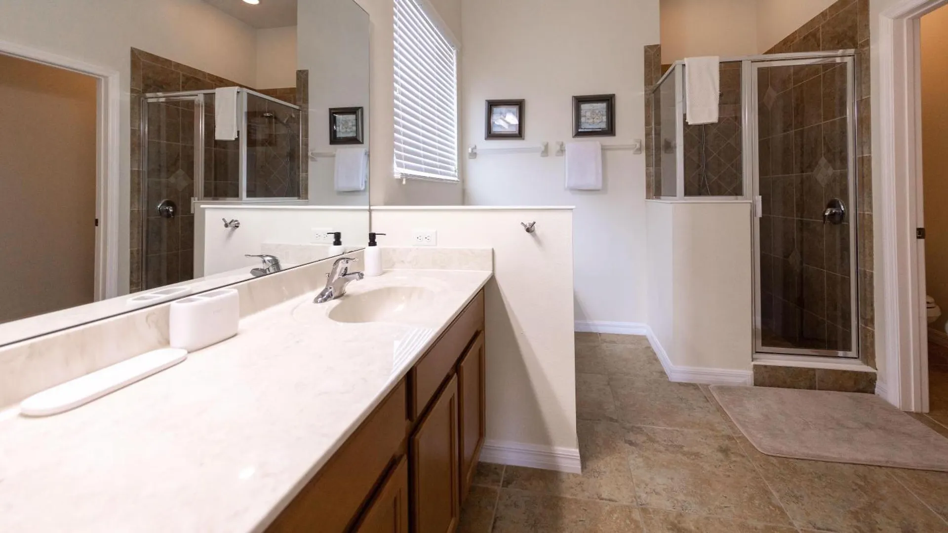Holiday home 154Ysd-Watersong Villa Davenport United States